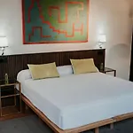 Mdd4 Health Experience - Adults Only 2* Sevilla